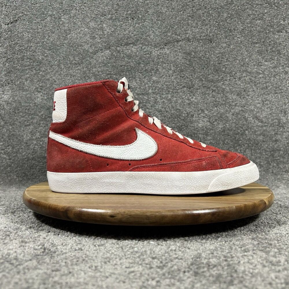 Nike Blazer Mid 77 D07433-900 Women’s Size 9 Red White Basketball Gym Shoes Used